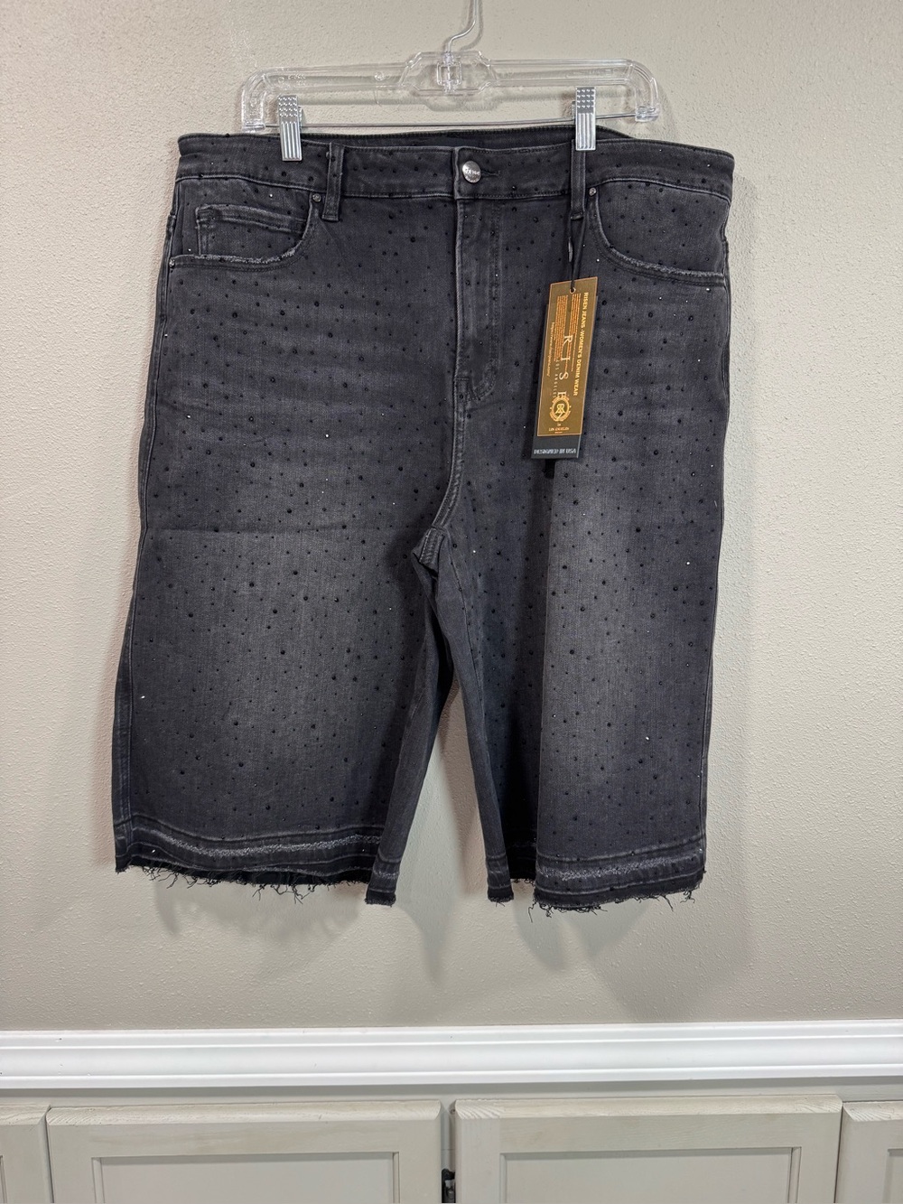 NWT Risen Long Shorts With Rhinestones - Picture 3 of 8